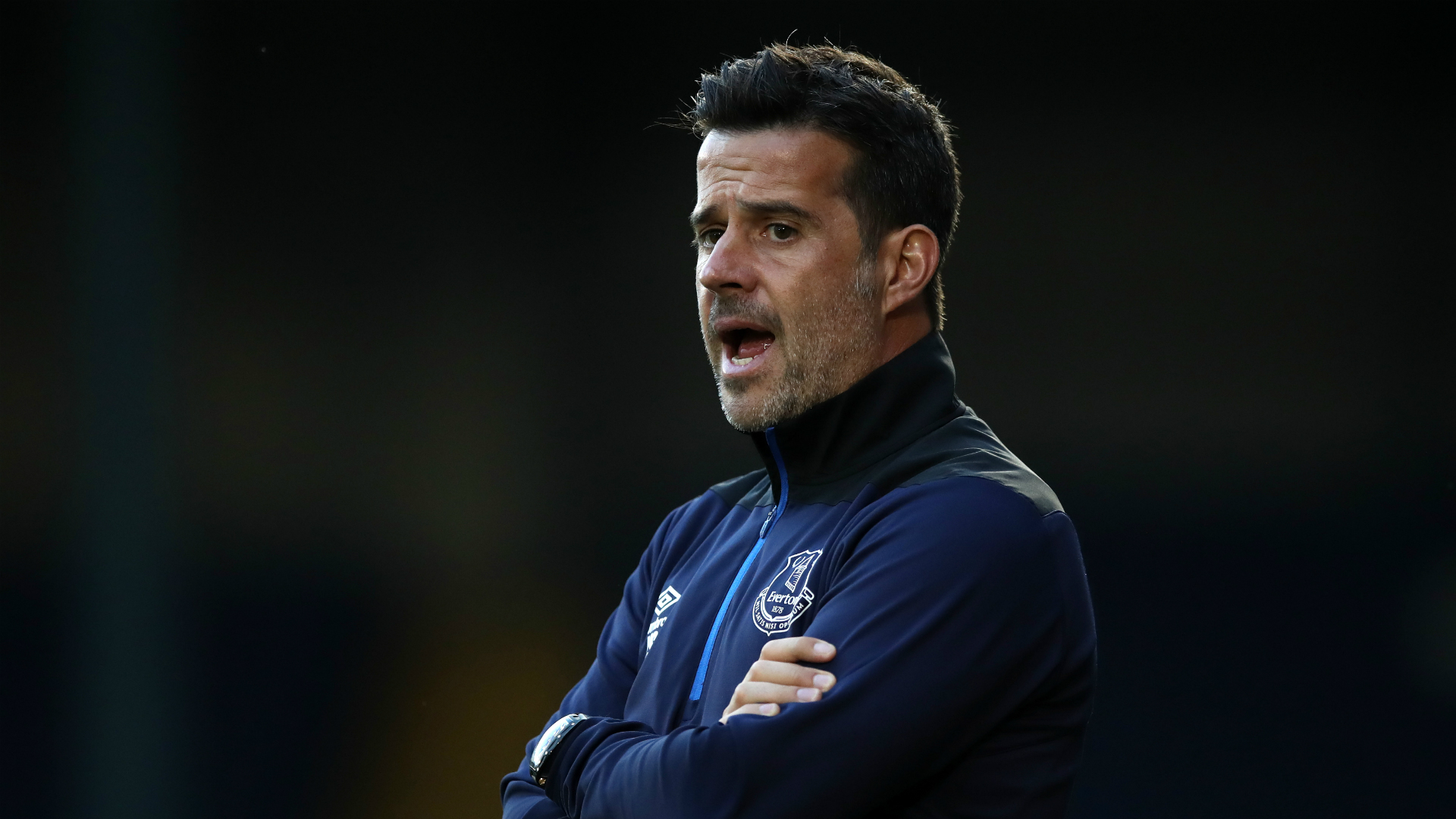 善举往往能 善举往往能